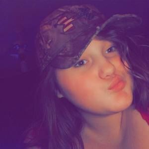 Meet your Posher, Alyson